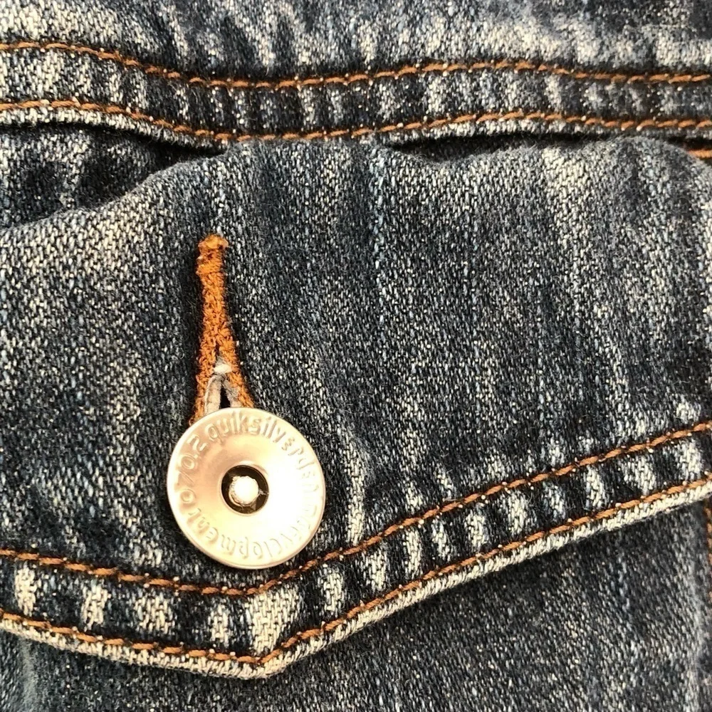 Vintage Quiksilver Men’s Denim Jacket